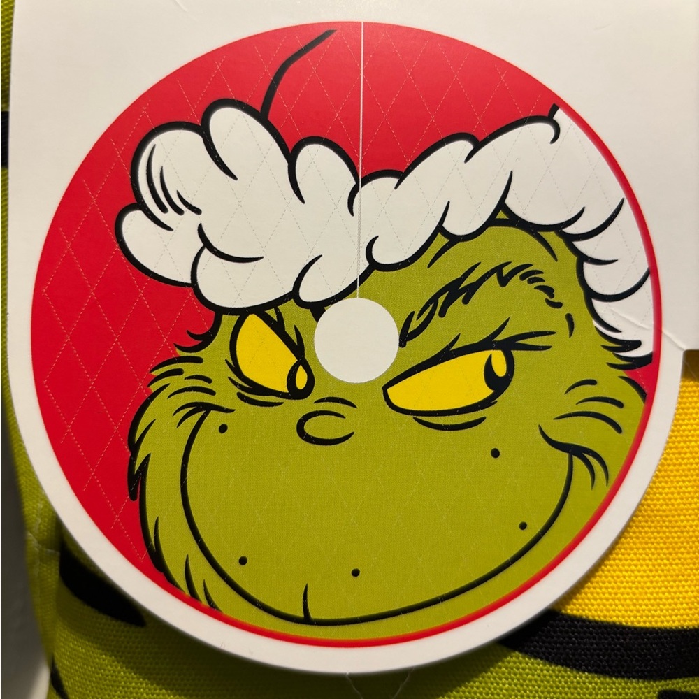 NWT- Hallmark red/green Grinch Christmas Tree Skirt 40” Santa Dr.Seuss kids fun